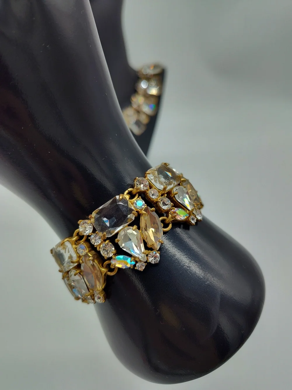 J CREW Crystal Statement Necklace Bracelet Set Gold Rhinestone Collar EUC